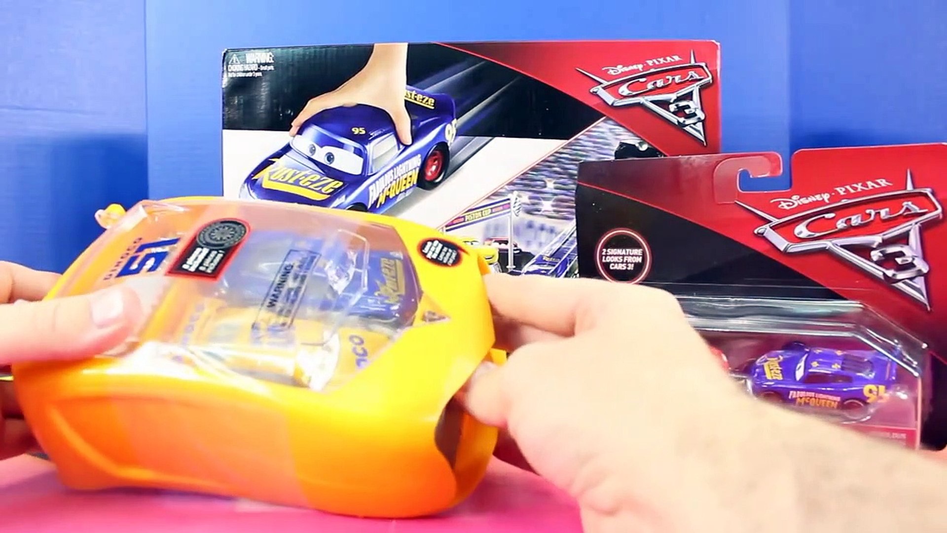 Storm Lightning Mcqueen blue Dinoco from Disney Cars Pixar figure Mattel  similar to Comic-Con - video Dailymotion