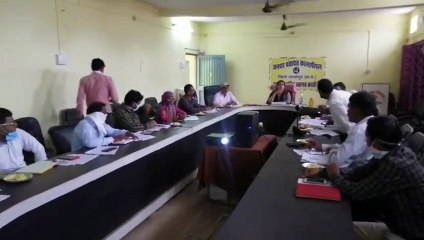 शाजापुर: जिला पंचायत सीईओ ने किया कालापीपल का दौरा, समीक्षा बैठक भी ली