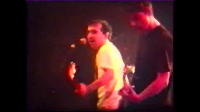 Les Thugs - Strike - Studio report