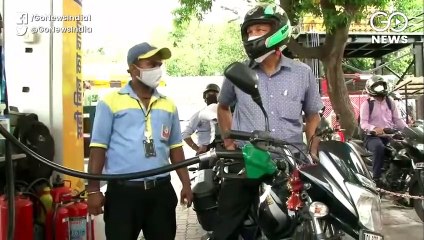 पेट्रोल-डीज़ल की बढ़ती कीमतों पर दिल्ली कांग्रेस का विरोध-प्रदर्शन