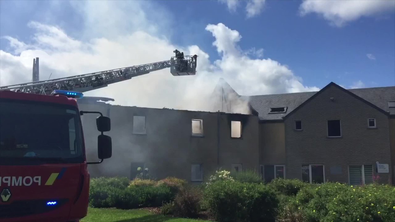 Un incendie s'est déclaré dans un internat de Schaltin ( Hamois ). Il n'y a heureusement pas de victimes