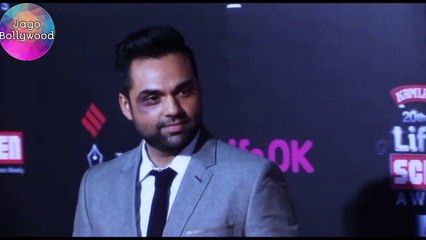 Abhay deol gets beaten up in T-Series office [Must watch]