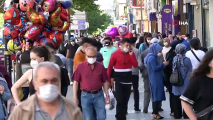 Salgını unuttular, kendilerini dışarı attılar