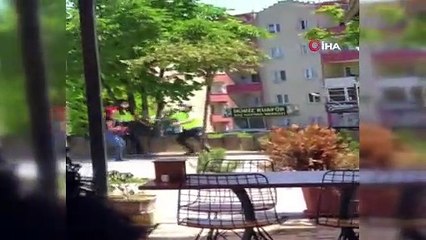 Bursa'da maskesiz dolaşan kadın ceza yememek için polislere direndi