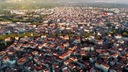 下载视频: Belediye yanlış nüfus tabelasını düzeltti, ancak bu defa da fazla nüfus yazıldı