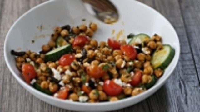 These 8 Foods May Help You Get a Better Night's Sleep