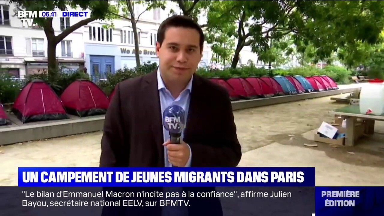 Un campement de jeunes migrants installé à Paris par des associations pour alerter l'État