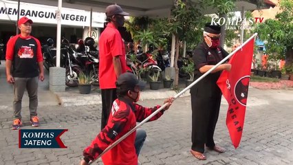 Kader PDIP Minta Usut Tuntas Pembakaran Bendera Partai