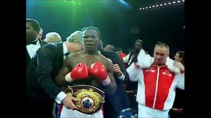 CHRIS EUBANK HIGHLIGHTS! SIMPLY THE BEST! ONE OF THE BEST BOXERS OF THE 90s! ONE OF THE BEST BRITISH BOXER OF ALL TIME!