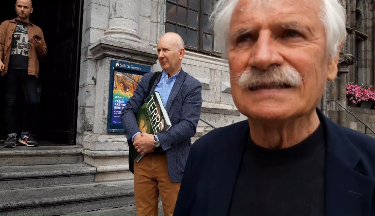 Yann Arthus-Bertrand à Mons. Question sur la pandémie.