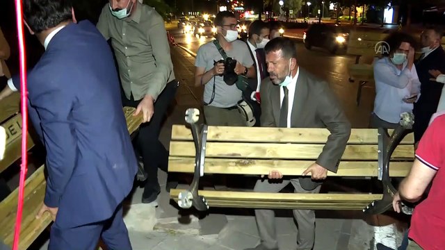 Bazı baro başkanlarının TBMM Çankaya kapısındaki bekleyişleri sürüyor - ANKARA