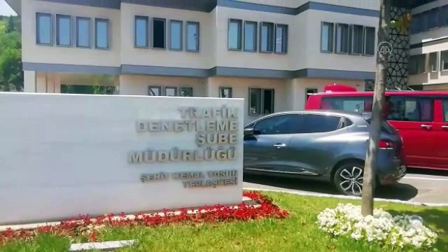 Yasağa rağmen asker uğurlama konvoyu oluşturan 4 sürücü yakalandı - İSTANBUL