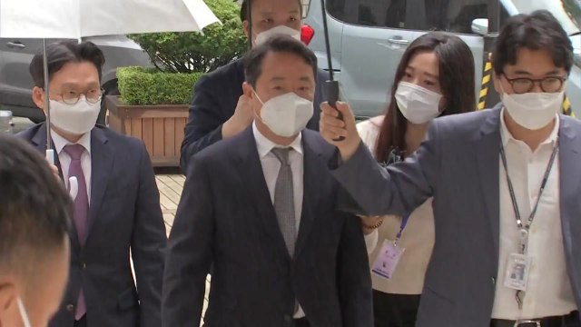 '인보사 의혹' 이웅열 구속영장 심사 출석... 죄송하다 / YTN