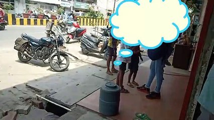 मुजफ्फरनगर के बाज़ारो और चौराहो पर भीख मांगता बचपन, आखिर जिम्मेदार कौन?