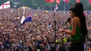 Amy Winehouse - Tears dry on their own -Glastonbury pyramid stage 22nd June 07.