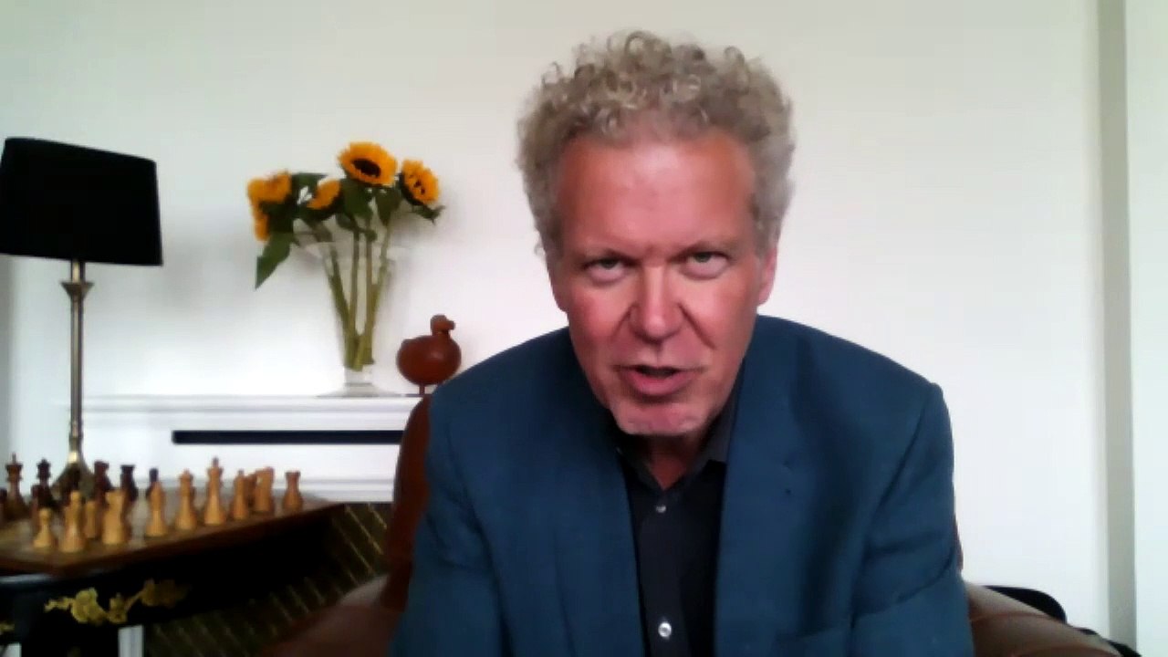 Andrew Eborn - Flaming Creme Brulee with Chris Dodd