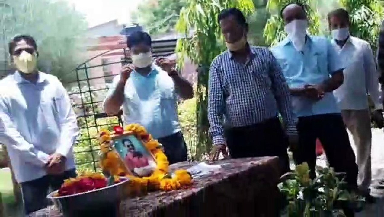 सीईओ भारद्वाज के आकस्मिक निधन पर शोकसभा हुई