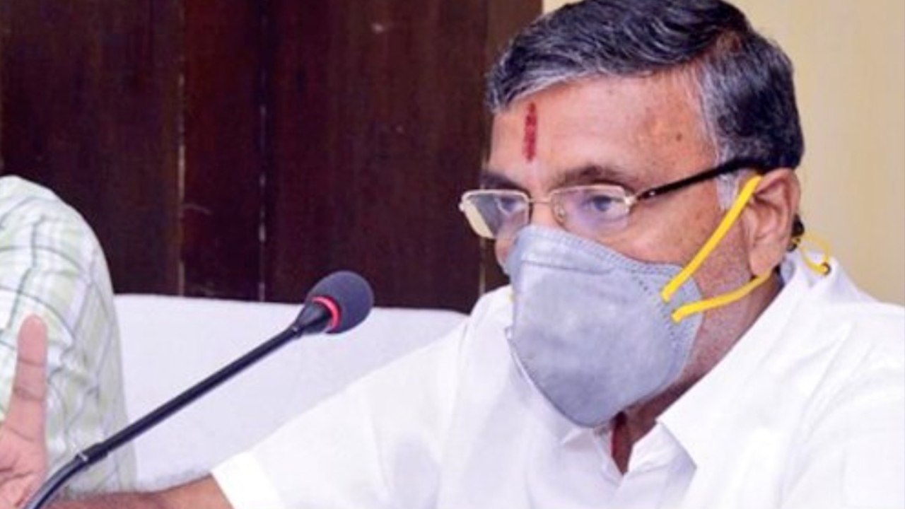 உயர் கல்வித்துறை அமைச்சர் கே.பி.அன்பழகனுக்கு கொரோனா பாதிப்பு