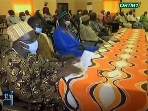 ORTM - Cérémonie de dédicace du livre ''Koulikoro'' de l’auteur Oumar Keïta