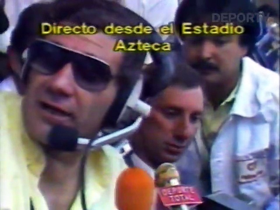 INÉDITO Carlos Bilardo entrevistado por Víctor Hugo Morales y Macaya tras ser campeón México '86