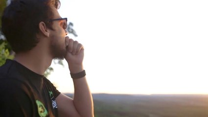 Colorblind Man Cries Happy Tears Seeing Vibrant Sunset For First Time