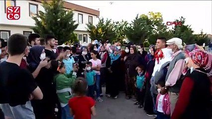 Asker uğurlamasında sosyal mesafe unutuldu