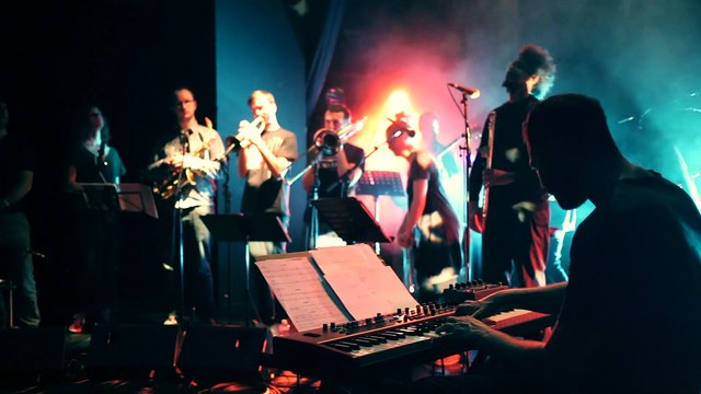 MAGIC MALIK FANFARE XP - JEMMAPES EXTRAITS #2