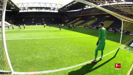 Un penal muy particular @TheBuzzer