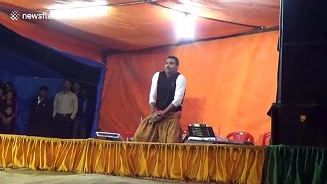 'Hammer Head Man of India' uses head to break objects in bizarre performance