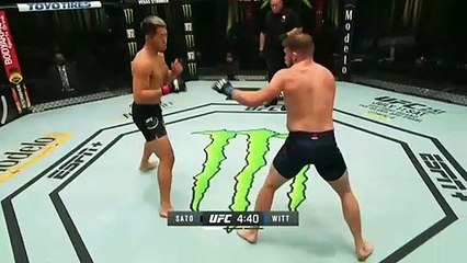 Chiêm ngưỡng cú đấm cực mạnh của võ sĩ Nhật Bản khiến đối th