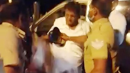 Viral Video: கடைமையை செய்த Police-ஐ காலால் எட்டி உதைத்த Ex-MP Arjunan