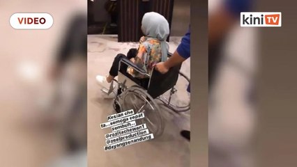 Kaki Che Ta terseliuh gara-gara pelakon tambahan terpijak kain