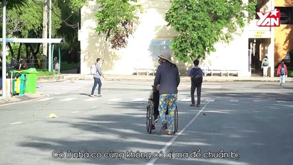 Tôi kể: Cô gái tật nguyền 15 năm đến trường...trên đôi chân của mẹ