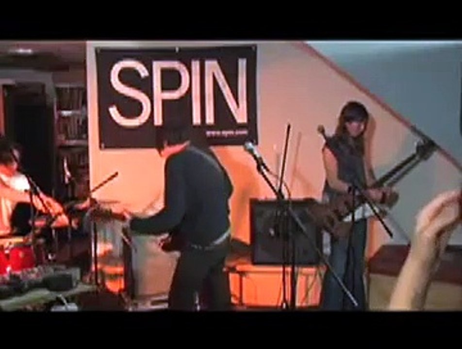 Silversun Pickups, "Rusted Wheel"