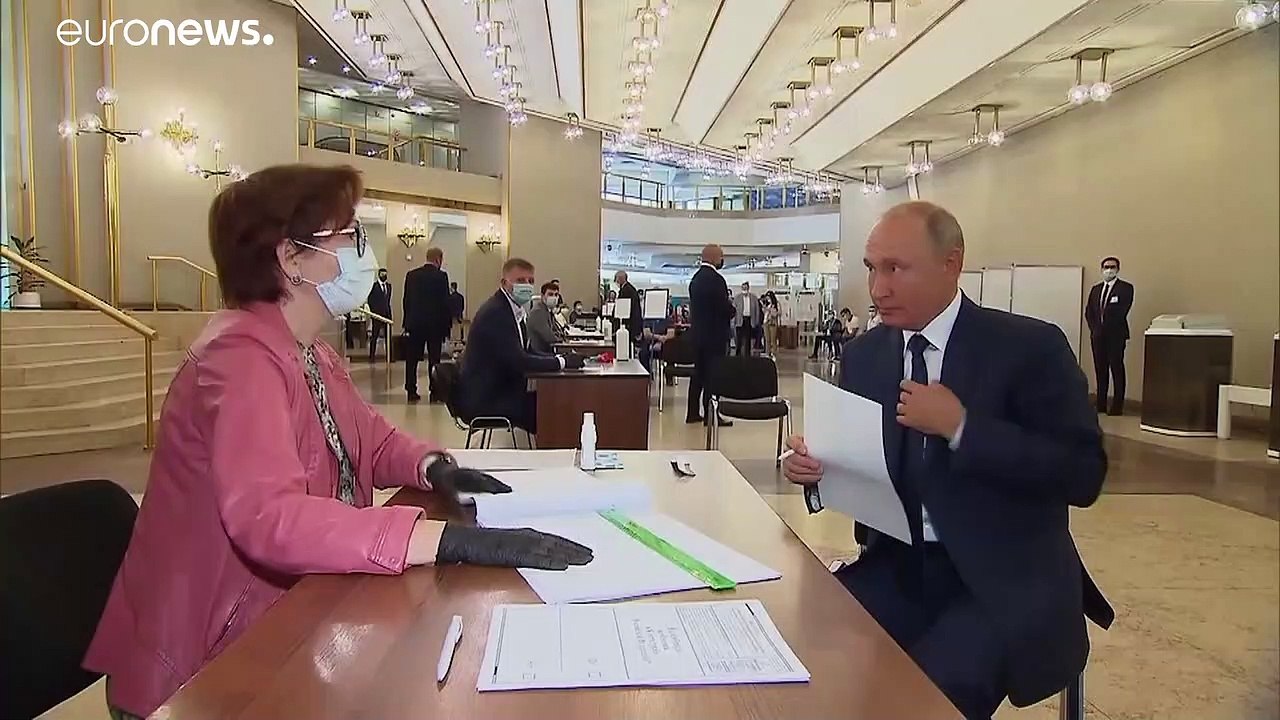 Abstimmung über Putin-Verfassung: Wahlleitung geht von Zustimmung aus