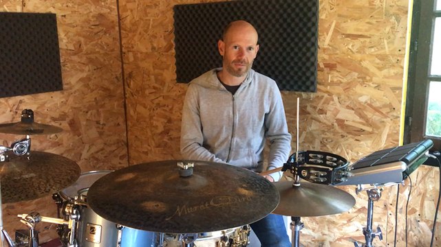 Improvisation à la batterie par Sylvain Lemoine