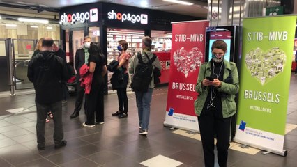 STIB : il est désormais possible de payer ses trajets avec une carte de banque