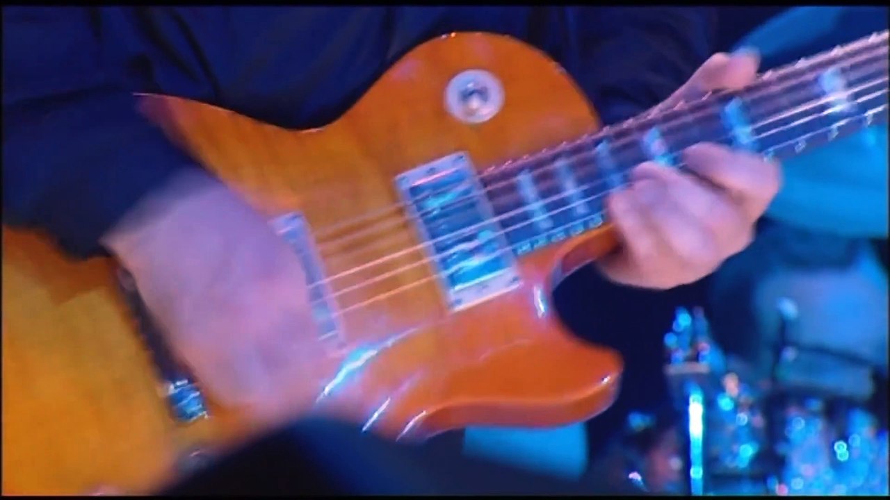Gary Moore - Parisienne Walkways (Live)