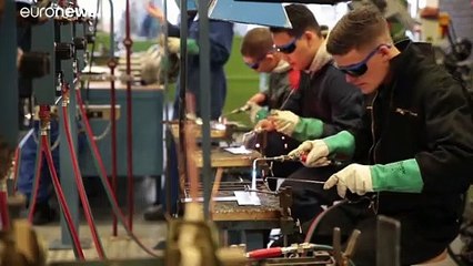 Comissão Europeia apela ao fomento do emprego juvenil