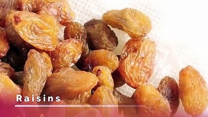 12_Reasons_to_Use_Raisins_Everyday_-_What_Are_the_Benefits_of_Eating_Raisins