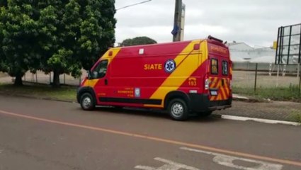 Homem fica ferido ao sofrer queda na Avenida Brasil