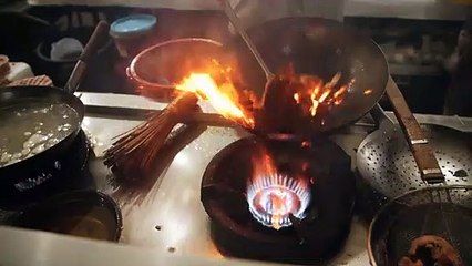 Delicious Crabs in Firing Pan-Food Series