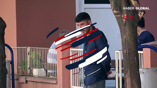 2 kızını öldürüp intihar eden babanın cenazesini olay sırasında kaçıp kurtulan oğlu aldı