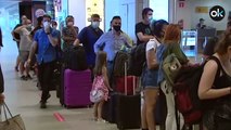 Muere una contagiada del brote de Murcia relacionada con el vuelo de Bolivia que llegó al 'coladero' de Barajas