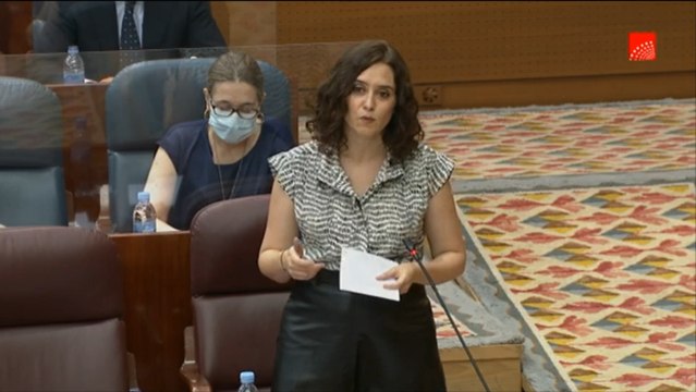 Ayuso afea a la ultraderecha estar a la farándula : Son una máquina de hacer ruido