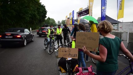 Manifestation contre le cinéma Drive-in de Namur