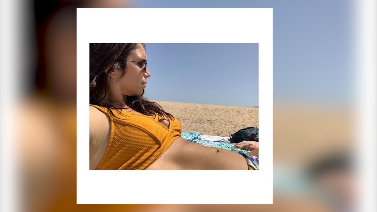 Elena Furiase, feliz por estar "al fin" en la playa