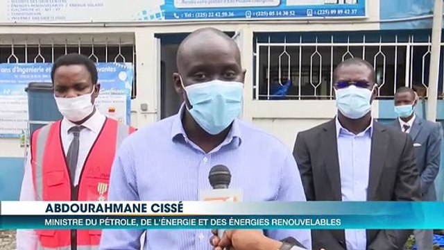 Abdourahmane Cissé visite les lauréats du prix de l'innovation