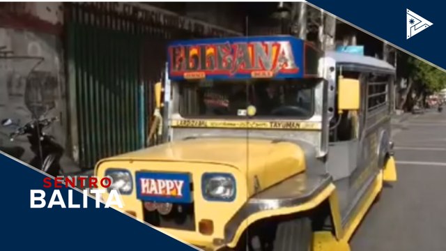 Jeepney drivers, kanya-kanya ng diskarte sa pagpapatupad ng health protocols; LTFRB: Jeepney drivers na wala pang QR code, maaaring bumiyahe hanggang Linggo