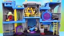 Imaginext Bat Cave Batman & Robin fight the Joker & Penguin Just4fun290 Batcave